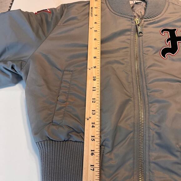RARE Gigi Hadid x Tommy Hilfiger Women’s Gray Thermore Insulated Bomber Jacket - Picture 14 of 14